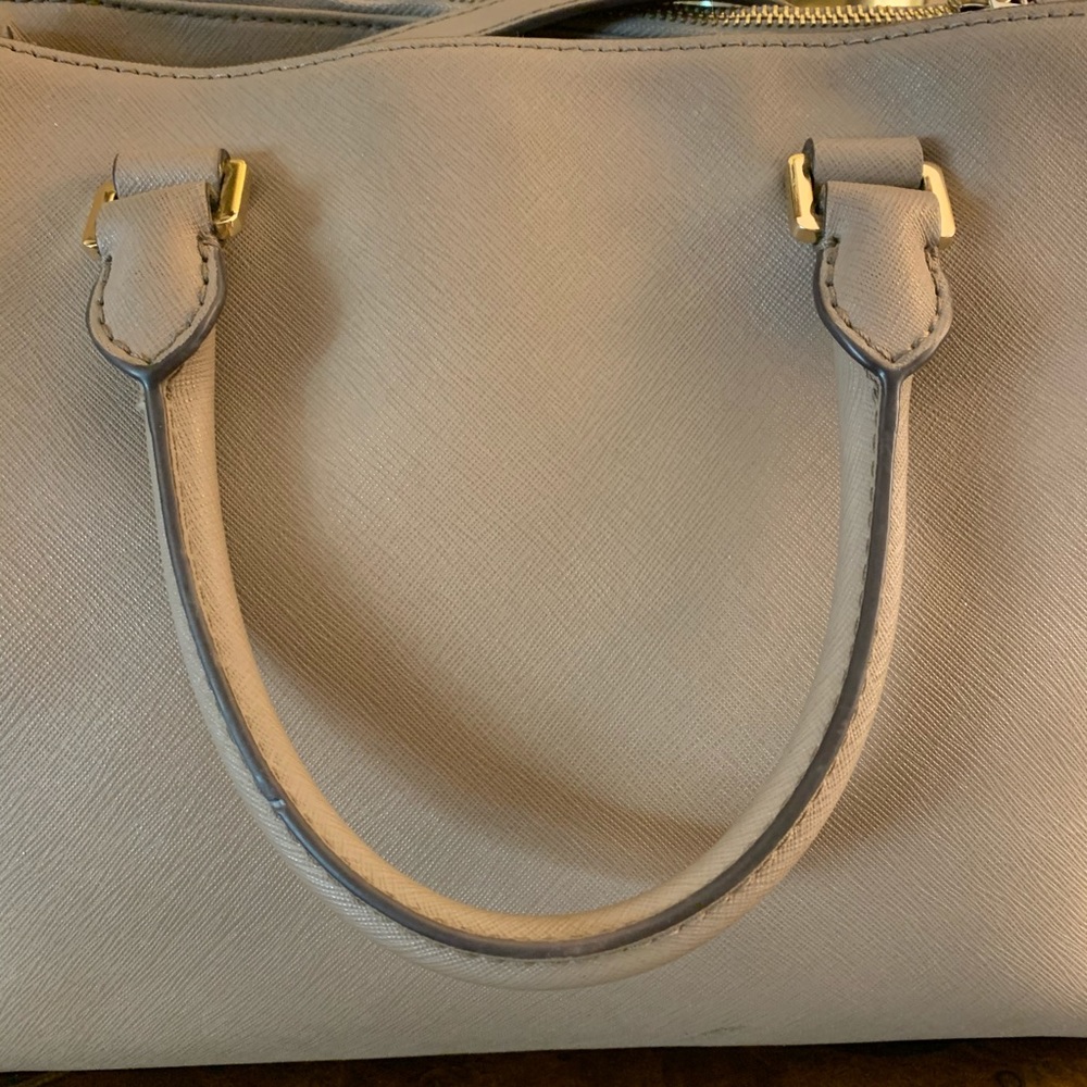 Michael Kors Kellen Saffiano Satchel Purse - Picture 9 of 16